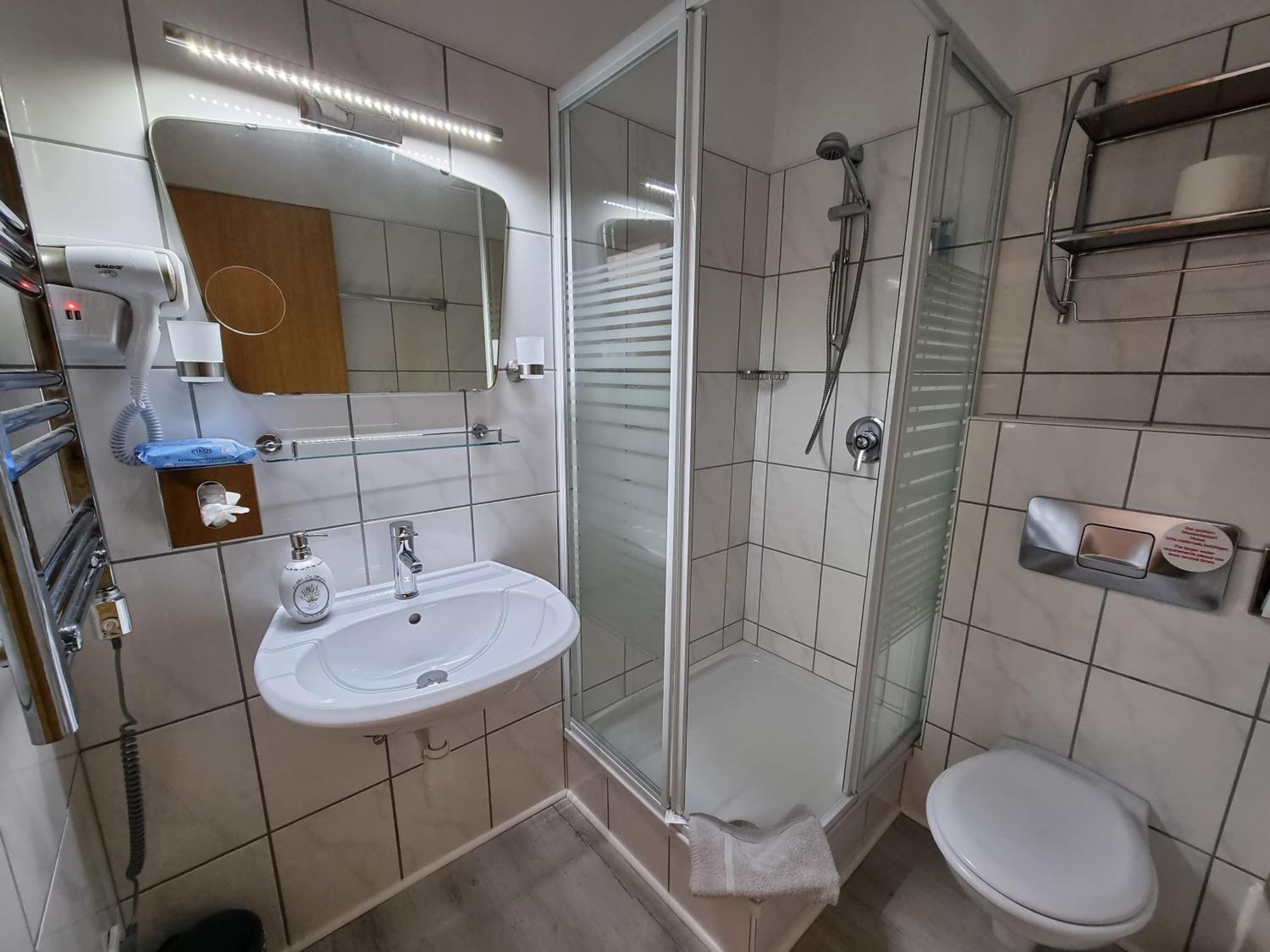 Hotel Medebach - Zum Schwanenkoenig Room photo